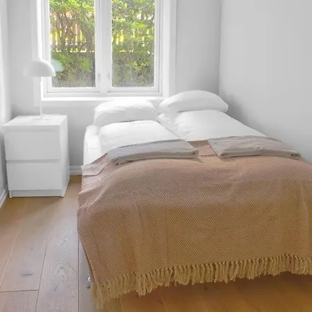 Ground Floor, In Lovely Central Neighborhood. Sm4 * Bergen